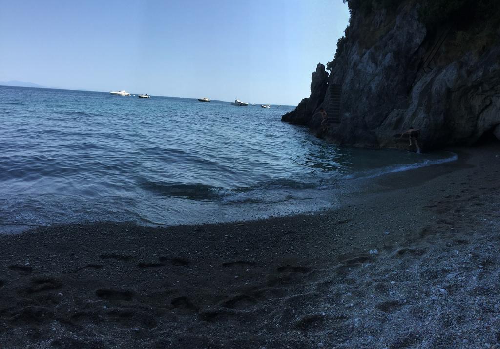 Il Capriccio Di Maria Guest House Vietri 외부 사진
